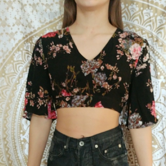 ILLA ILLA Tops - Shirt